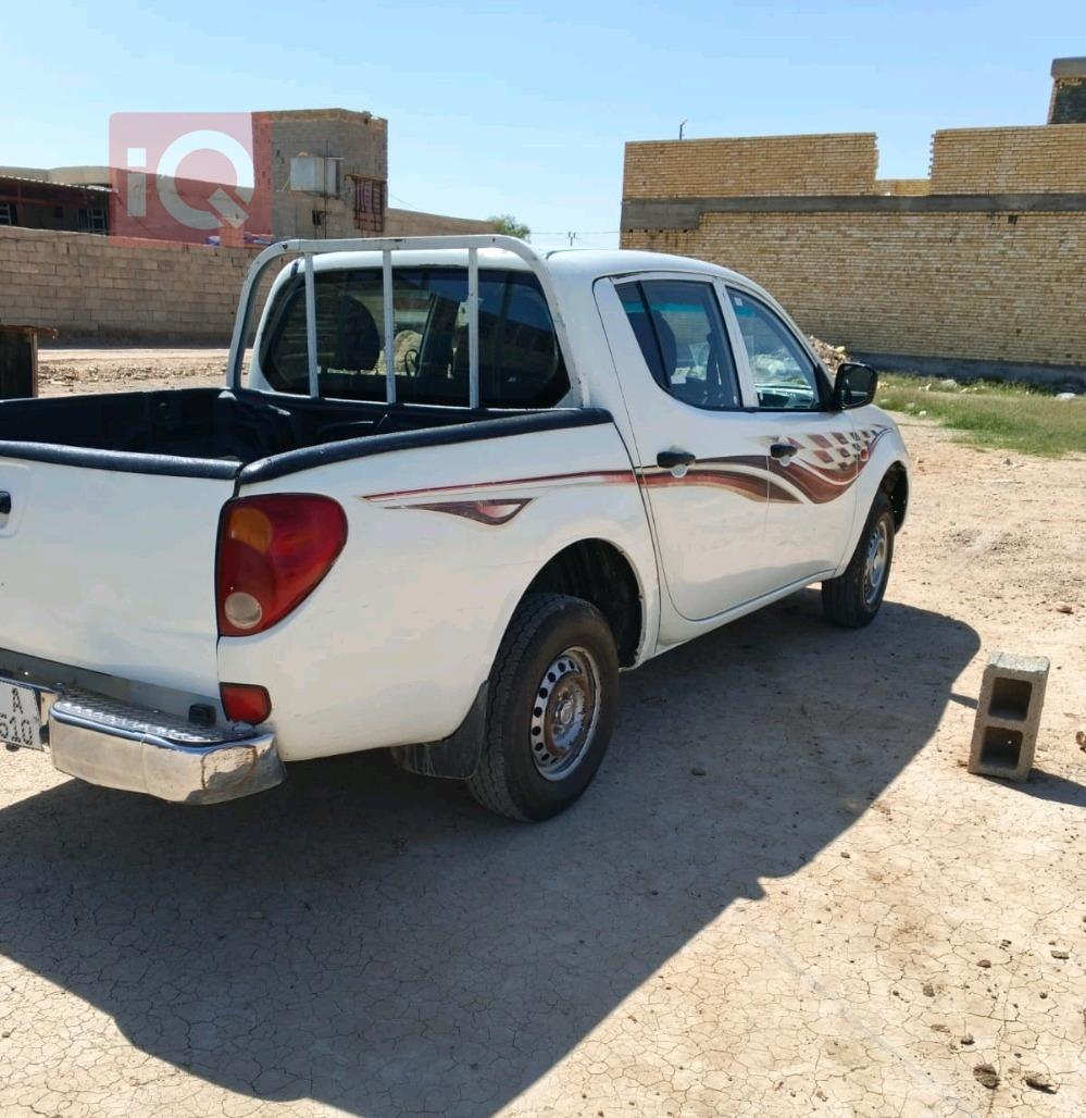 ميتسوبيشي L200